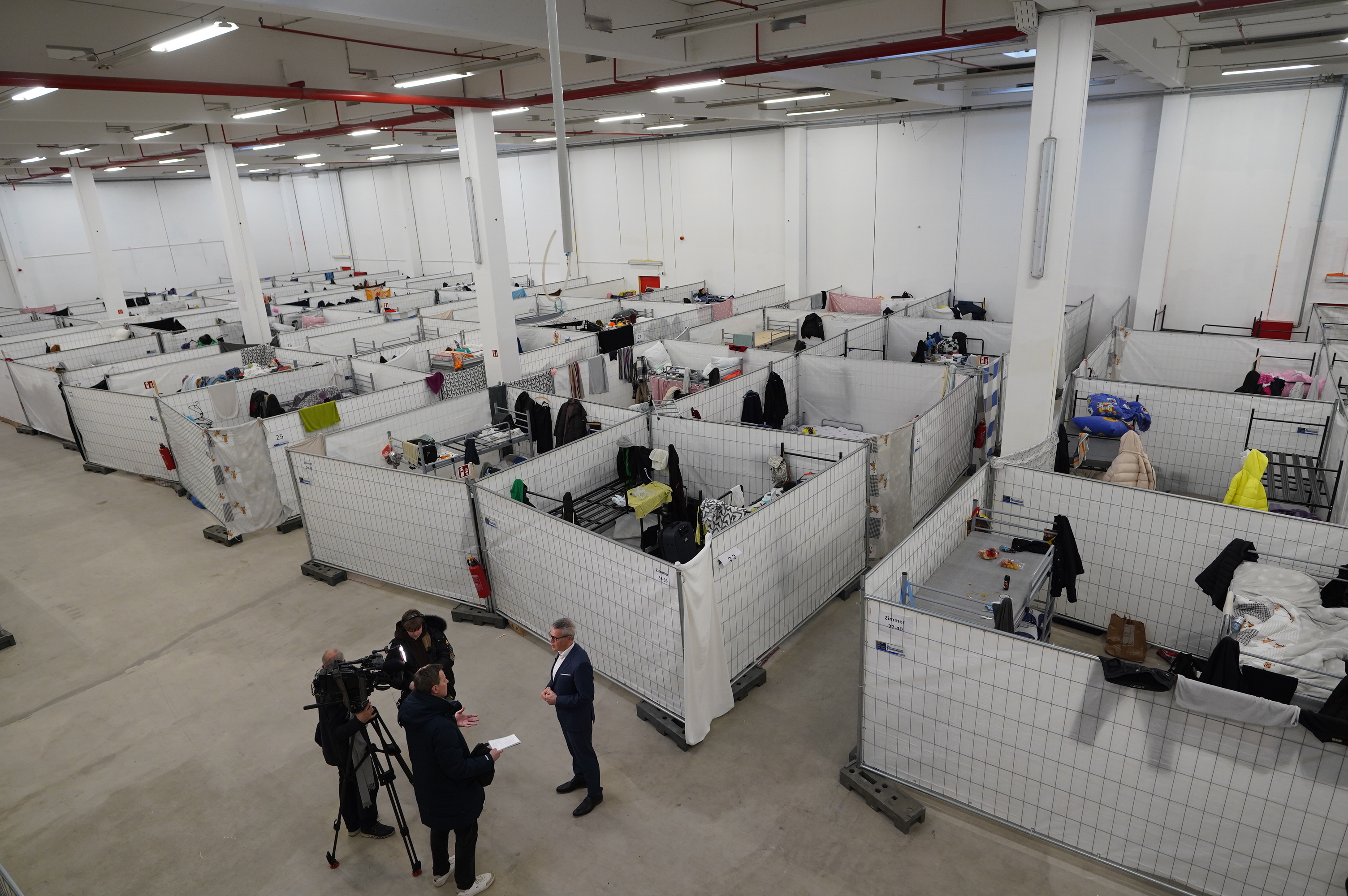 Interview in einer Flüchtlingsunterkunft des Kreises