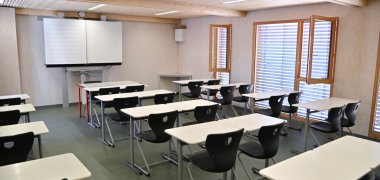 Klassenraum Einer der neuen Klassenräume.