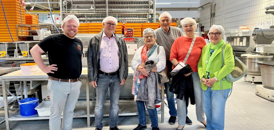 Besuch Bäckerei Rauen Der Arbeitskreis „Seniorenfreundliche Betriebe“ zu Gast bei Juniorchef Fabian Rauen.
