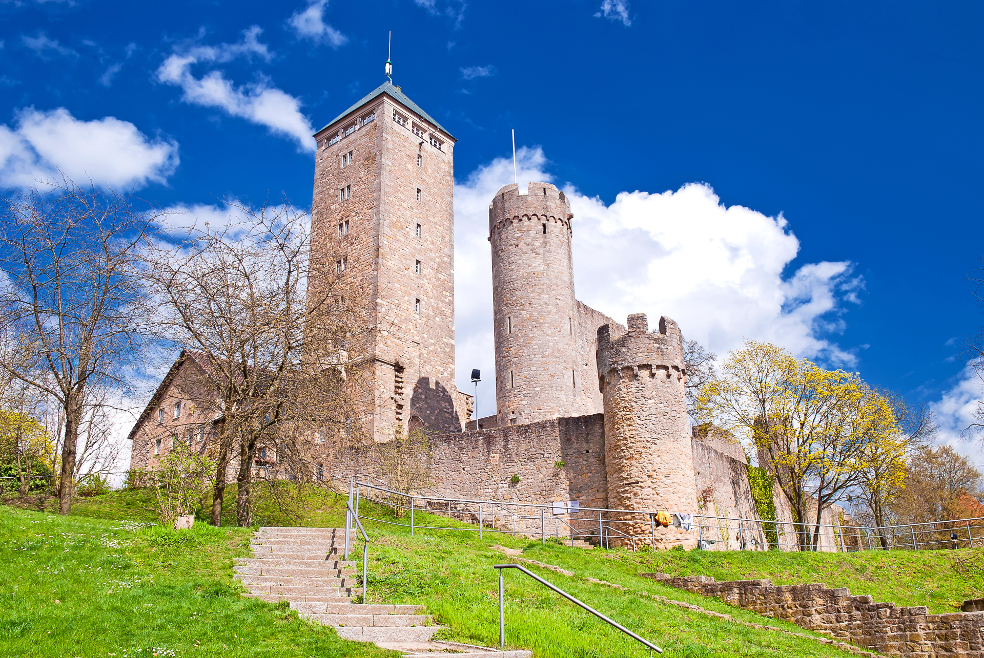 Die Starkenburg bei Heppenheim an der Bergstraße im Odenwald, Hessen