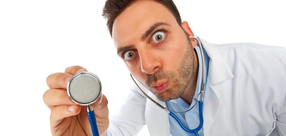 Arzt mit Stethoskop