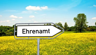 Schild Ehrenamt in der Natur