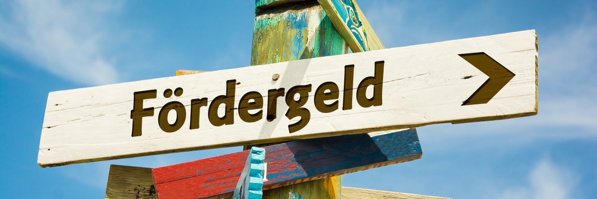 Holzschild Fördergeld