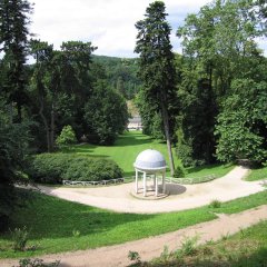 Efeutempel im Staatspark Fürstenlager